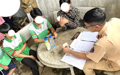 CSGT Kon Tum xử phạt 2 thanh niên vi phạm TTATGT, đăng tải lên TikTok