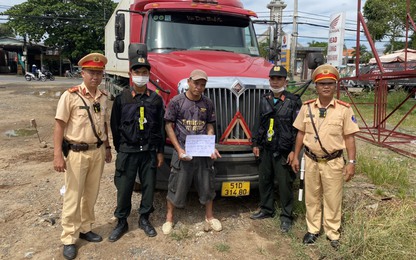 Ba ngày, CSGT phát hiện 45 lái xe dương tính với ma tuý trên QL1A và QL20