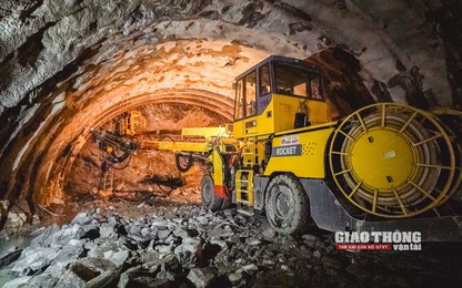 Bộ GTVT ra công điện khẩn cho cao tốc Diễn Châu - Bãi Vọt