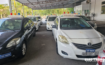 Nhiều bất cập trong thực hiện quy định mới về quản lý, sử dụng phí sát hạch lái xe