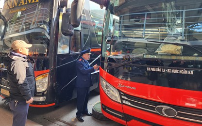 Hà Nội đảm bảo ATGT phục vụ nhu cầu đi lại của người dân dịp tết Dương lịch, tết Giáp Thìn 2024