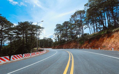 Phương tiện đi lại qua đèo Prenn thế nào trong dịp Tết Dương lịch 2024?