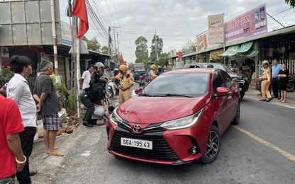 Video CSGT, CSCĐ "quây" bắt ô tô con chở thuốc lá lậu như phim hành động tại Đồng Tháp