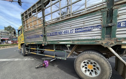 Truy tìm tài xế xe tải gây TNGT khiến nam sinh lớp 6 tử vong ở Gia Lai