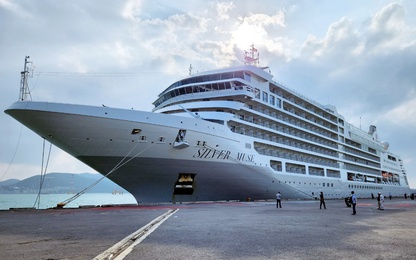 Khánh Hòa tìm giải pháp tiếp nhận tàu du lịch biển trong tình huống thời tiết xấu