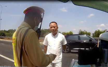 Mua GPLX, thẻ nhà báo giả với giá 20 triệu đồng để đối phó, xin CSGT bỏ qua vi phạm