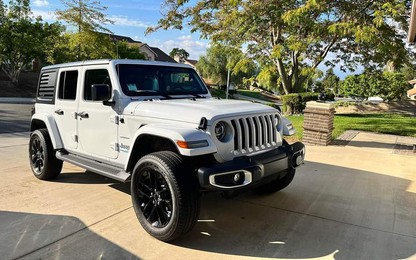 Jeep Wrangler bị triệu hồi do lỗi rò rỉ nhiên liệu nguy cơ gây cháy