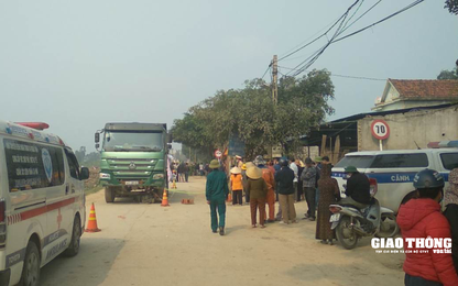 Ba mẹ con tử vong dưới gầm xe "hổ vồ": Ủy ban ATGT Quốc gia chia sẻ với gia đình nạn nhân