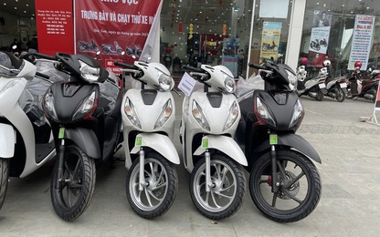 Giá xe Honda Vision hạ nhiệt tại đại lý