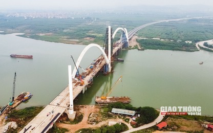 Video: Ngắm cầu Phật Tích có nhịp vòm thép cao nhất Việt Nam chuẩn bị thông xe