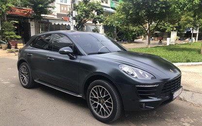 Porsche Macan thay cản trước hỏng hộp số, chủ xe  xem xét gửi đơn tới cơ quan chức năng