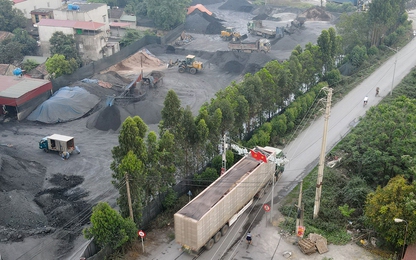 Xe quá tải hoạt động trên đê Lục Nam: Lãnh đạo tỉnh Bắc Giang chỉ đạo làm rõ