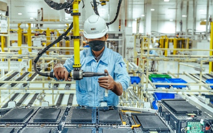 VinES bắt tay Li-Cycle tái chế pin xe điện tại Việt Nam