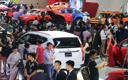 Tiêu thụ ô tô tăng trưởng tháng thứ 2 liên tiếp