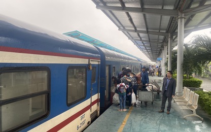 Nhiều ưu đãi cho khách đi tàu tuyến Hà Nội - Hải Phòng dịp nghỉ lễ 30/4 - 1/5