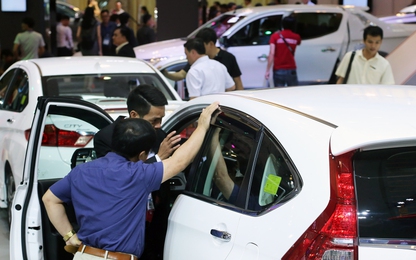 Bộ Tài chính không đồng tình giảm trước bạ ô tô
