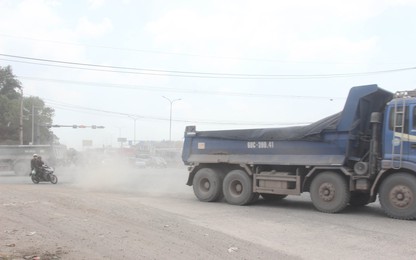 CSGT Đồng Nai xử phạt gần 100 triệu đồng các trường hợp chở hàng rơi vãi, mất ATGT trên QL51