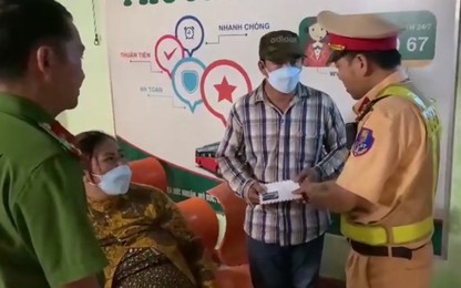 CSGT Quảng Ngãi kịp thời hỗ trợ đưa gia đình sản phụ bị xe khách "bỏ rơi" khi về quê