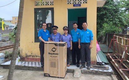 Đường sắt Bình Trị Thiên hoàn thành 100% khối lượng bảo dưỡng thường xuyên, vượt kế hoạch doanh thu