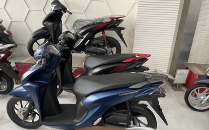Giá xe máy tay ga Honda theo nhau tụt dốc