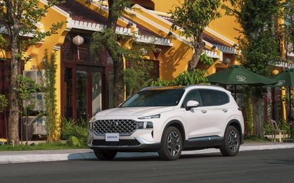 Hyundai Santa Fe Hybrid ra mắt khách Việt, giá 1,450 tỷ đồng