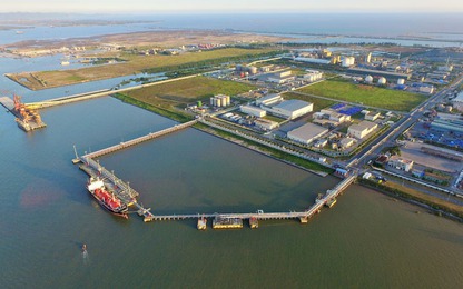 Bộ GTVT ủng hộ đề xuất xây dựng bến cảng xăng dầu tại Lạch Huyện