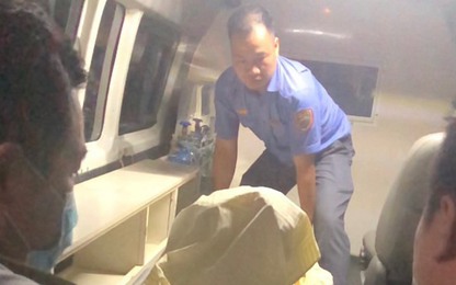 Tổ tàu SE4 hỗ trợ sản phụ "vượt cạn" thành công