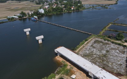 Lý do nào khiến cầu tiền tỷ ở Quảng Nam nhiều năm vẫn chưa hoàn thành?