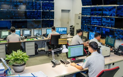 Ly kỳ hành trình tìm lại chiếc ví chứa số tiền lớn và chiếc điện thoại Vertu thất lạc ở Nội Bài