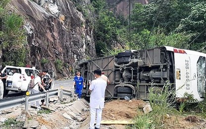 Chủ tịch Ủy ban ATGT Quốc gia yêu cầu khắc phục hậu quả vụ TNGT đặc biệt nghiêm trọng tại Khánh Hoà