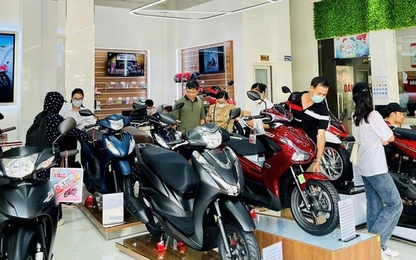 Bảng giá đề xuất, giá đại lý mô tô, xe máy Honda tháng 8/2023