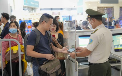 Hành khách lưu ý gì khi sử dụng tài khoản VneID làm thủ tục đi tàu bay?