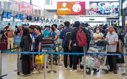 Dịp nghỉ lễ 2/9, hành khách đến Nội Bài làm thủ tục chuyến bay cần lưu ý gì?