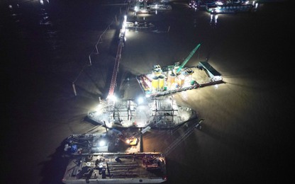 Video: Toàn cảnh thi công cầu Rạch Miễu 2 nối Tiền Giang - Bến Tre