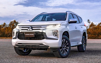 Mitsubishi Pajero Sport giảm giá hơn 350 triệu đồng