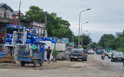 Hà Nội: Nhức nhối vi phạm hành lang đường bộ trên Quốc lộ 6