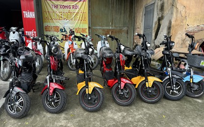 Nguy cơ cháy nổ từ sạc pin xe điện giá rẻ