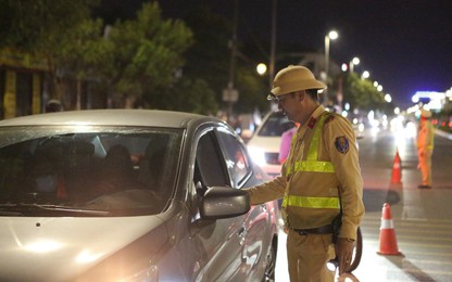 Tấn công vào "vùng cấm"