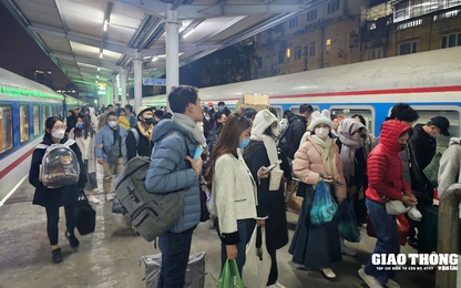 Nối thêm toa xe, bổ sung hàng nghìn vé tàu dịp Tết