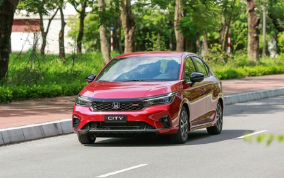 Sedan cỡ B đi vào vùng thoái trào?