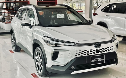 Giá xe Toyota Corolla Cross lăn bánh tháng 12/2024: Khách Việt bỏ túi 41 triệu đồng