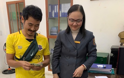 Tàu Hoa Lư 02 bị nước tràn vào hầm hàng, thuyền trưởng tuyên bố bỏ tàu, 14 người được cứu