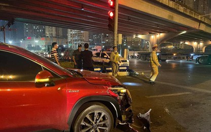 Hé lộ nguyên nhân xe container rơi cuộn thép đè bẹp ôtô con ở Hà Nội