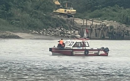 Đã tìm thấy 4 mẹ con nghi nhảy cầu Đông Trù