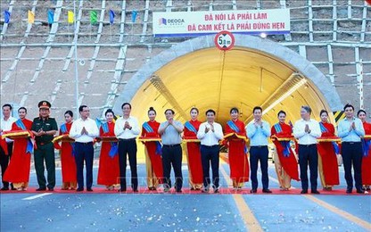 Khánh thành, đưa dự án cao tốc đoạn Cam Lâm - Vĩnh Hảo và Diễn Châu - Bãi Vọt vào khai thác