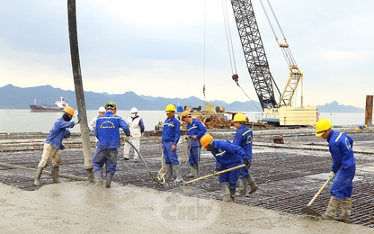 Hạng mục chính hai bến container gần 7.000 tỷ ở Lạch Huyện vượt tiến độ