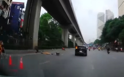 Hai thanh niên thương vong dưới gầm đường sắt trên cao khu vực quận Hà Đông
