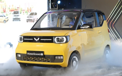 Xe điện Trung Quốc Wuling giảm giá sốc tại đại lý