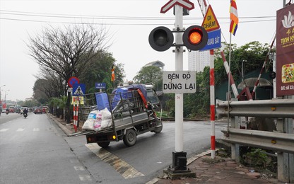 Phải hoàn thành sửa chữa toàn bộ 566 đường ngang trong năm 2025