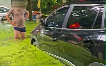 Ô tô điện ngập nước 3 ngày, tình trạng động cơ và pin được quan tâm